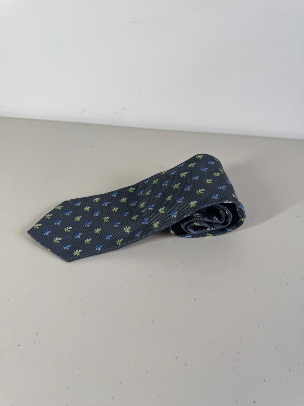 Berend Dewitt 100% Silk Necktie 5 Fingers Leaf Print German Designer Luxury Tie - Picture 3 of 12